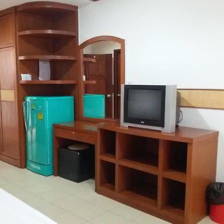 אפרטהוטל פאטאיה Rattakit Mansion מראה חיצוני תמונה