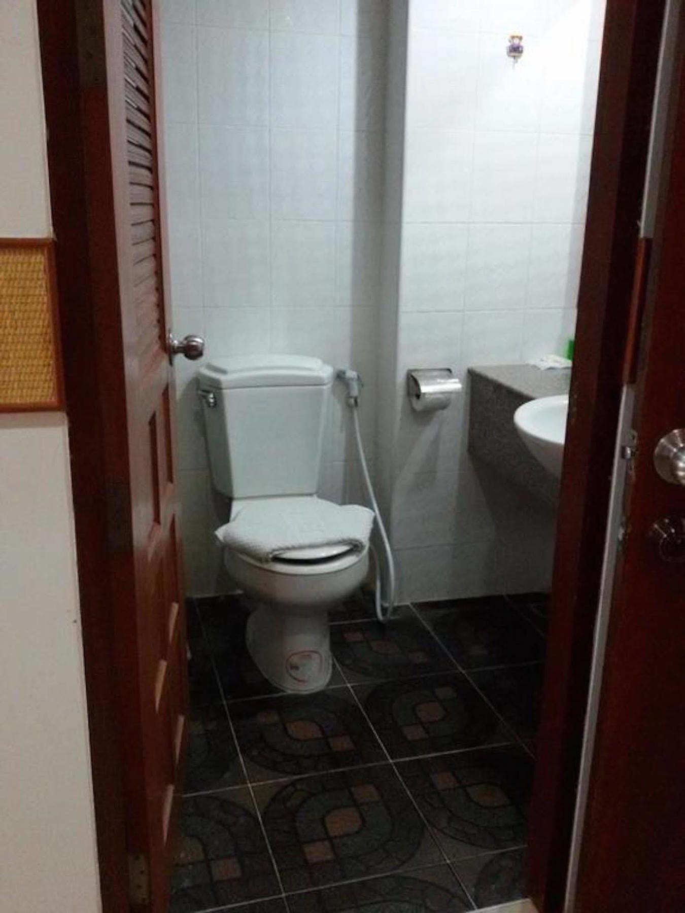 אפרטהוטל פאטאיה Rattakit Mansion מראה חיצוני תמונה